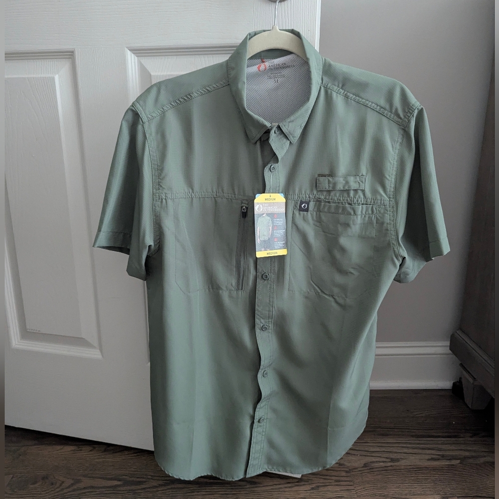 American Outdoorman Men’s Short Sleeve Fishing Shirt - UPF 40, Quick Dry, Medium - Picture 2 of 9
